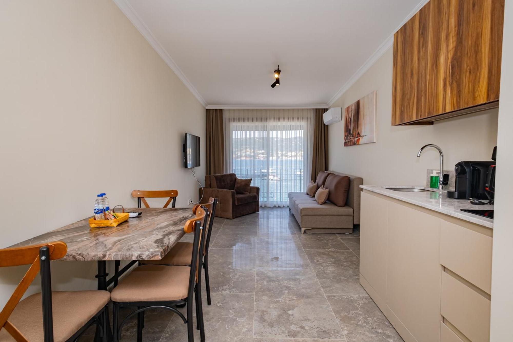 Bd Suites Foça Exterior photo
