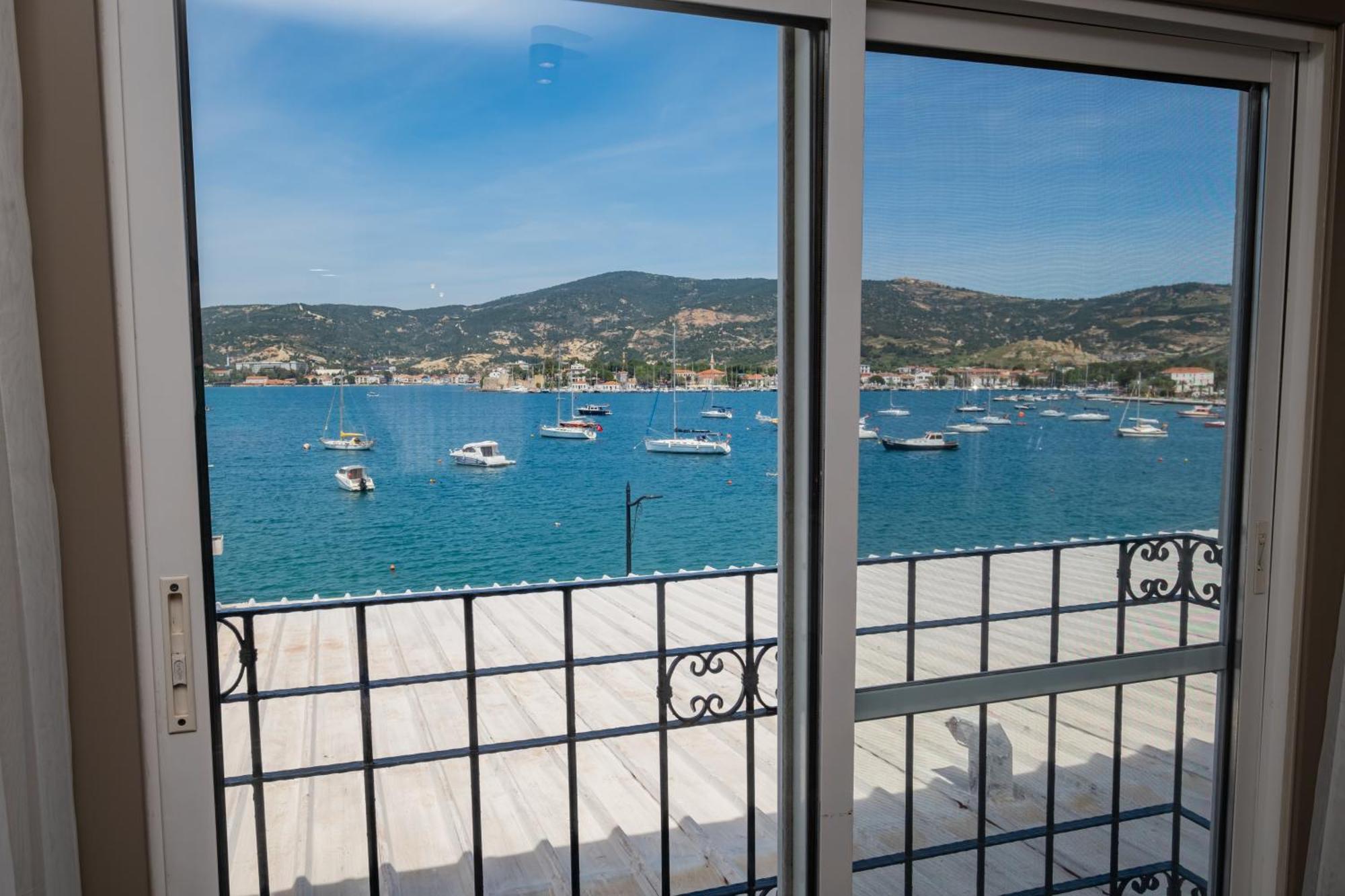 Bd Suites Foça Exterior photo