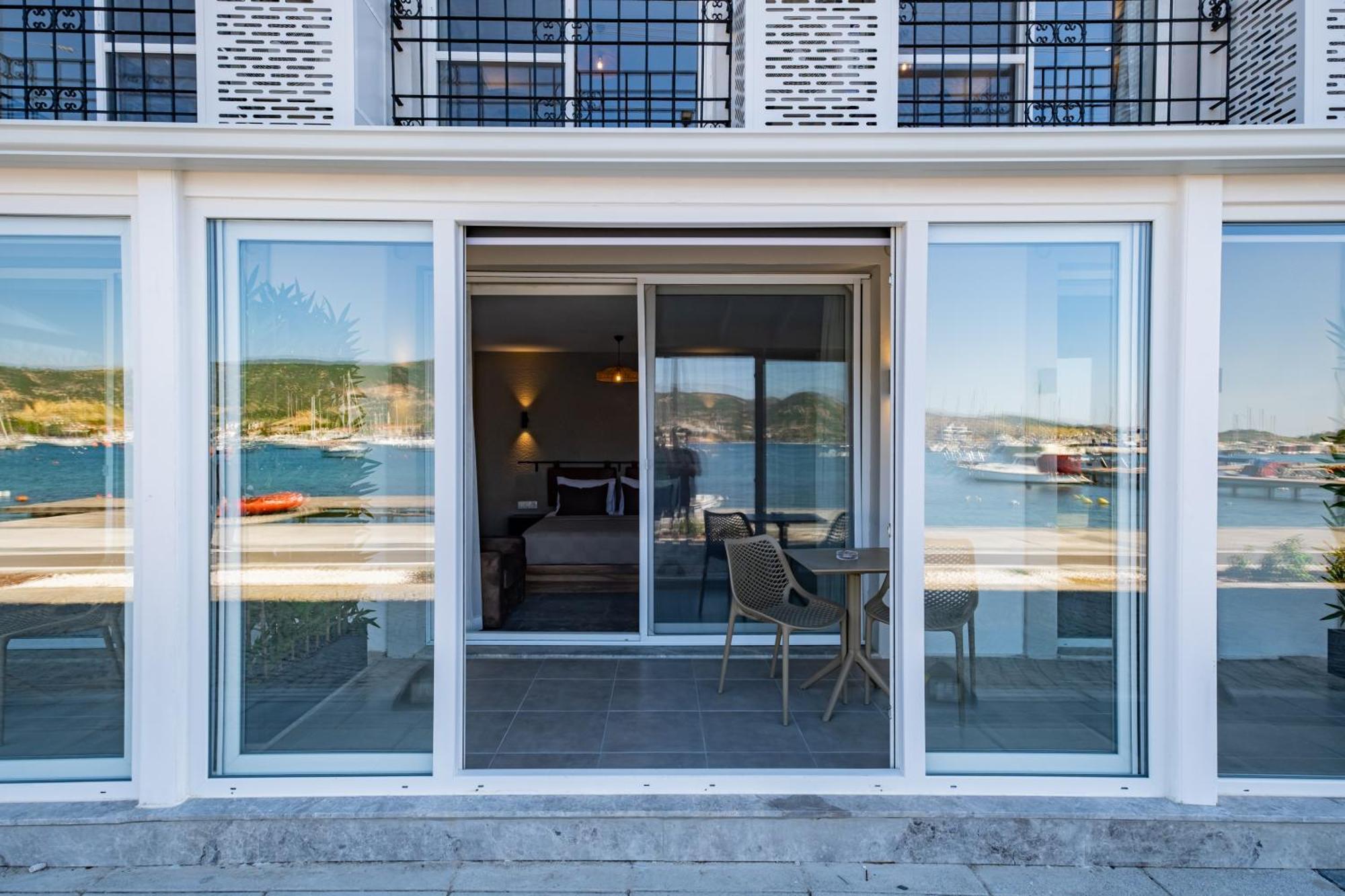 Bd Suites Foça Exterior photo
